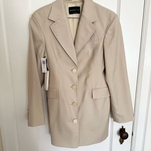 Brand new Aritzia babaton blazer